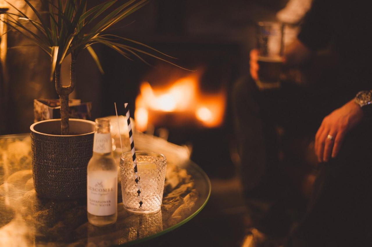 Bayards Cove Inn ダートマス エクステリア 写真